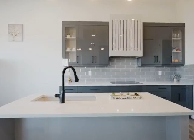 Kitchen island